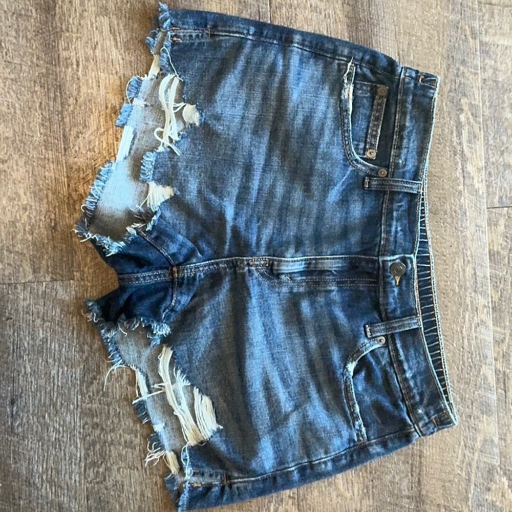 Aerie Denim Stretch Shorts - Picture 2 of 6